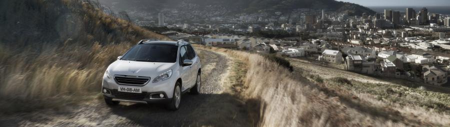 Peugeot 2008 2013 года  (фото 13 из 51)
